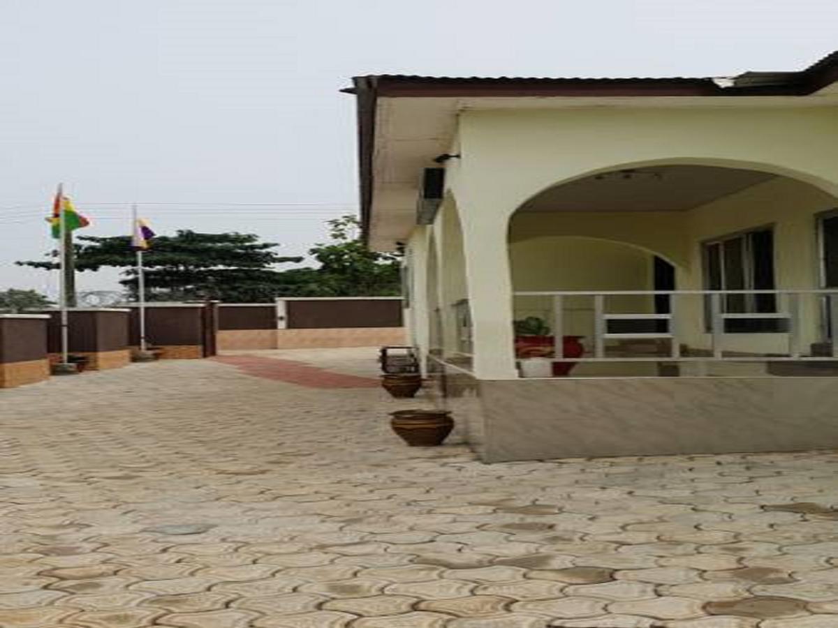 Maryland Guest House Sunyani Exterior photo